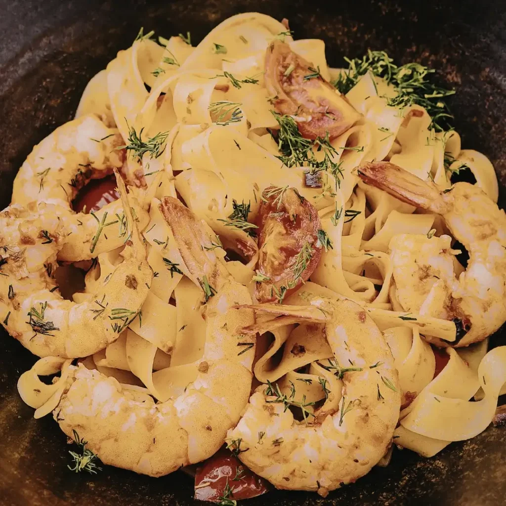 Fettuccine com Camarões e Limão